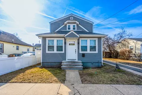 192 Princeton St, Hempstead, NY 11550