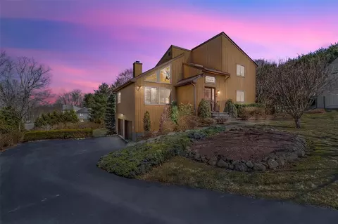 106 Mitchell Rd, Somers, NY 10589