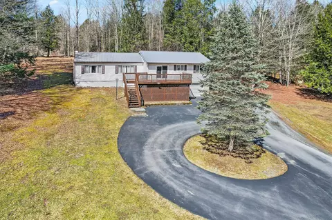 121 Gale Rd, Mongaup Valley, NY 12762