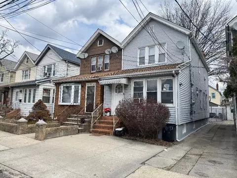 91-43 84 St, New York, NY 11421