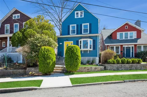 26 School St, Greenburgh, NY 10706