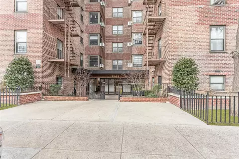 32-22 92 St #603, East Elmhurst, NY 11369