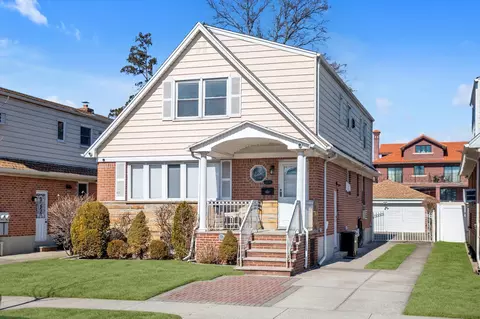 151-17 23rd Ave, Whitestone, NY 11357