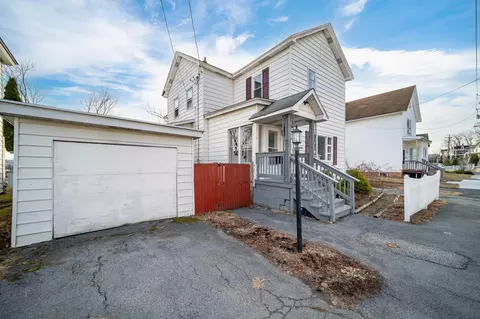 15 Clark St, Port Jervis, NY 12771