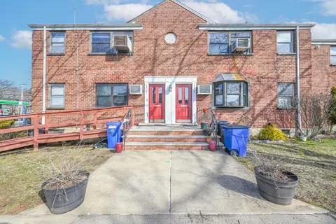 199-01 19th Ave #2-180, Bayside, NY 11360
