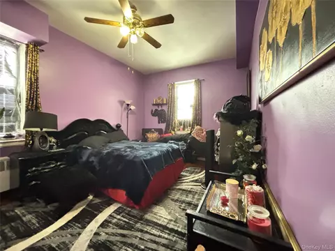 Bedroom - 740 E 232 St #TB, New York, NY 10466 photo 3 of 3