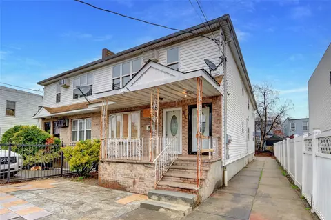 673 Ashford St, Brooklyn, NY 11207
