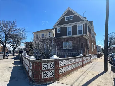 8910 Rockaway Blvd, New York, NY 11416