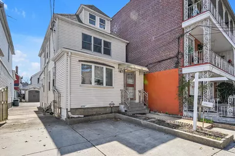 61-32 Booth St, New York, NY 11374
