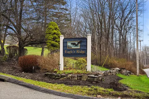 104 Eagles Ridge Rd, Southeast, NY 10509