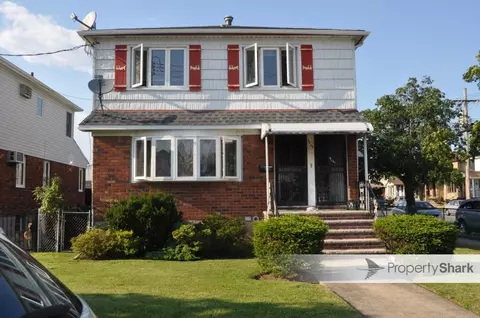 96-19 156 Ave, New York, NY 11414