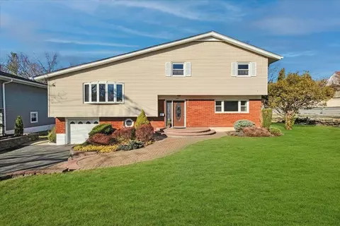 537 Scarsdale Rd, Yonkers, NY 10707