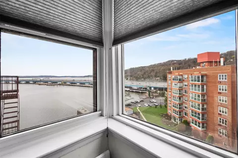 3 Salisbury Point Salisbury Pt #6B, Orangetown, NY 10960