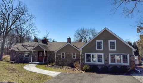 375 Rye Hill Rd, Monroe, NY 10950