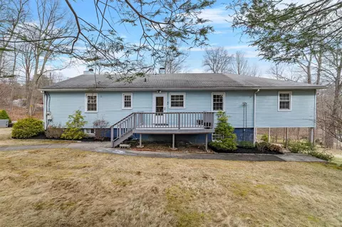 2870 Fox Hall St, Yorktown, NY 10547
