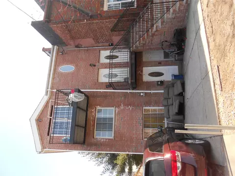 4172 De Reimer Ave, New York, NY 10466