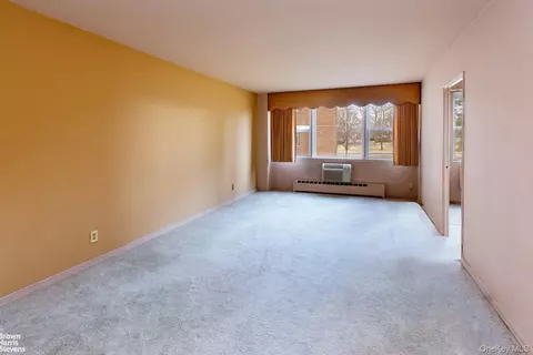 5700 Arlington Ave #2X, New York, NY 10471