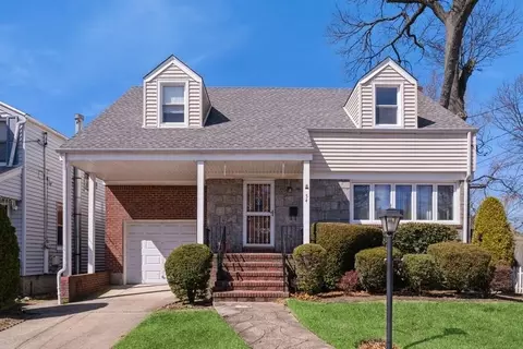 54 Ballard Ave, Valley Stream, NY 11580