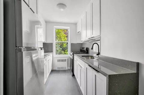 86-11 34th Ave #1A, New York, NY 11372