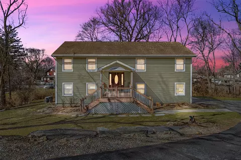 16 Barr Ave, Cornwall On Hudson, NY 12520