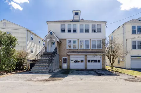 135 Webster Ave, Harrison, NY 10528