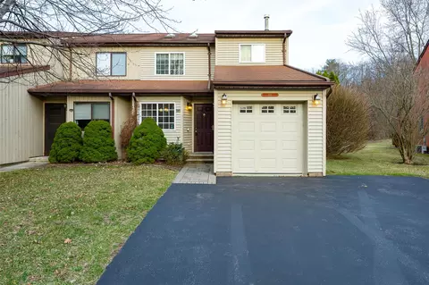 186 Sterling Pl, Lloyd, NY 12528