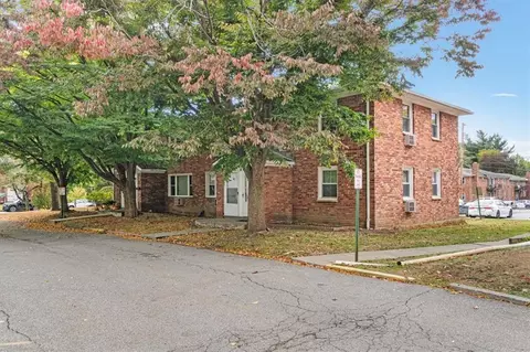 1668 Route 9 #4H, Wappinger, NY 12590