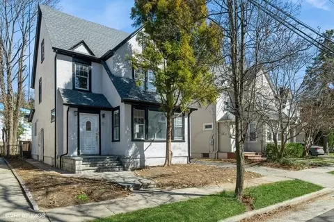 38 Jayson Ave, North Hempstead, NY 11021