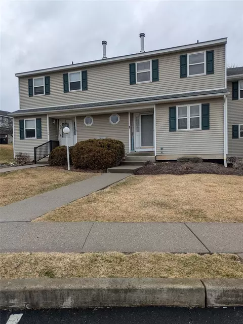 99 Boniface Dr #6B, Crawford, NY 12566