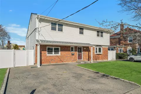 3191 Wilmarth Pl, Wantagh, NY 11793