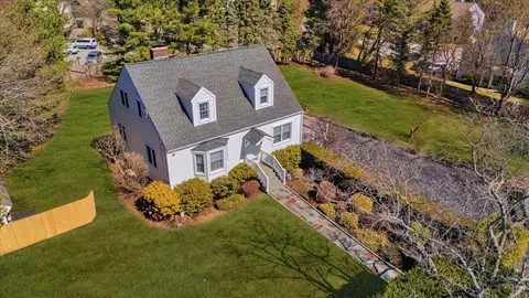 1786 Wiley Rd, Yorktown, NY 10547
