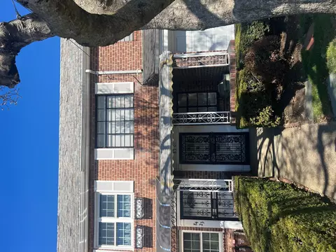 85-01 77th Ave, New York, NY 11385