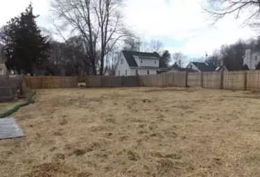 19 Cherry Pl, Putnam Valley, NY 10537