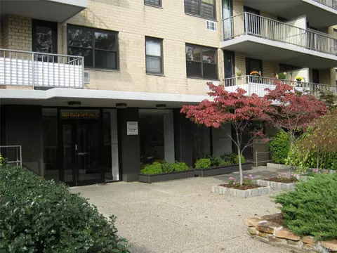 39-60 54 St #4V, Woodside, NY 11377