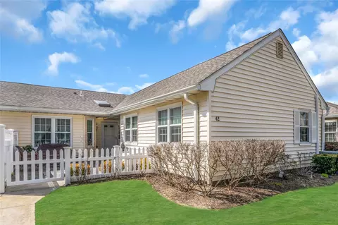 42 Revere Dr, Sayville, NY 11782
