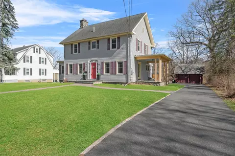 45 W Main St, Washingtonville, NY 10992
