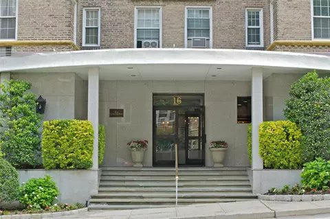 16 N Chatsworth Ave #503, Larchmont, NY 10538