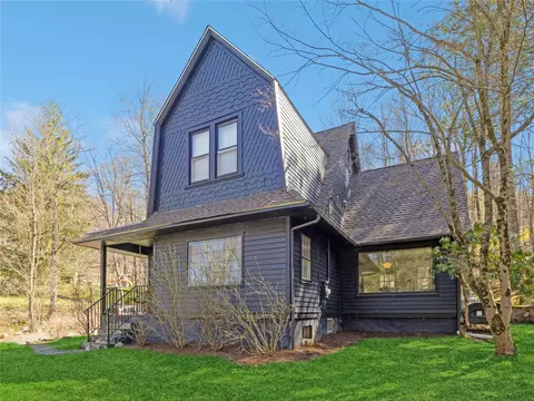 2 Forsonville Ln, Philipstown, NY 10524