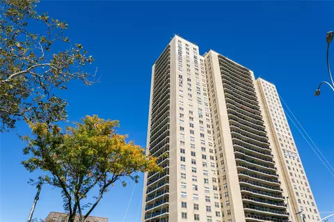 110-11 Queens Blvd #21A, New York, NY 11375