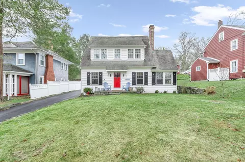 202 Byram Lake Rd, New Castle, NY 10549