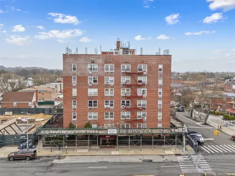222-89 Braddock Ave #1D, New York, NY 11428