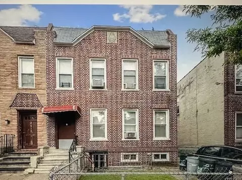 26-17 96 St, New York, NY 11369