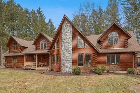 4 Green Acres Ln, Southeast, NY 10509