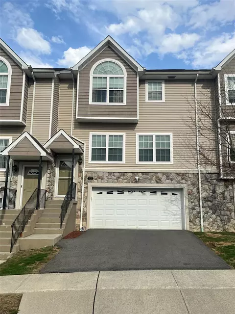 12 David Lester Dr, Monroe, NY 10950