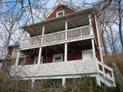 13 Maple Ave, North Salem, NY 10560