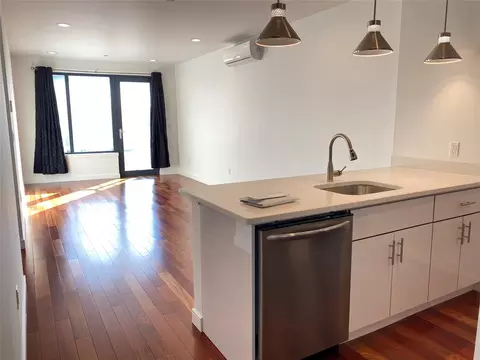 3260 106th St #3A, East Elmhurst, NY 11369