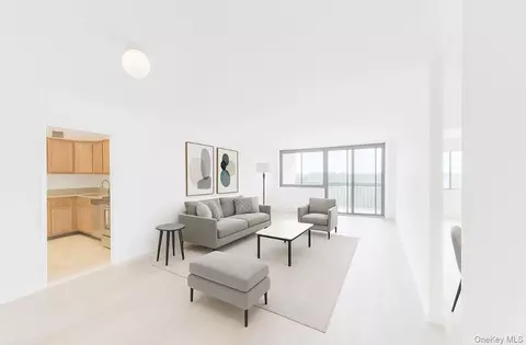 1 Bay Club Dr #12 B, New York, NY 11360
