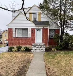 74 Cerenzia Blvd, Elmont, NY 11003