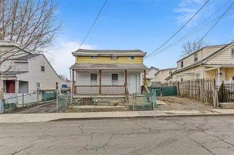 51 West St, Haverstraw, NY 10927