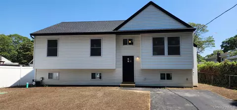 Nc Stuyvesant Avenue, Brookhaven, NY 11950